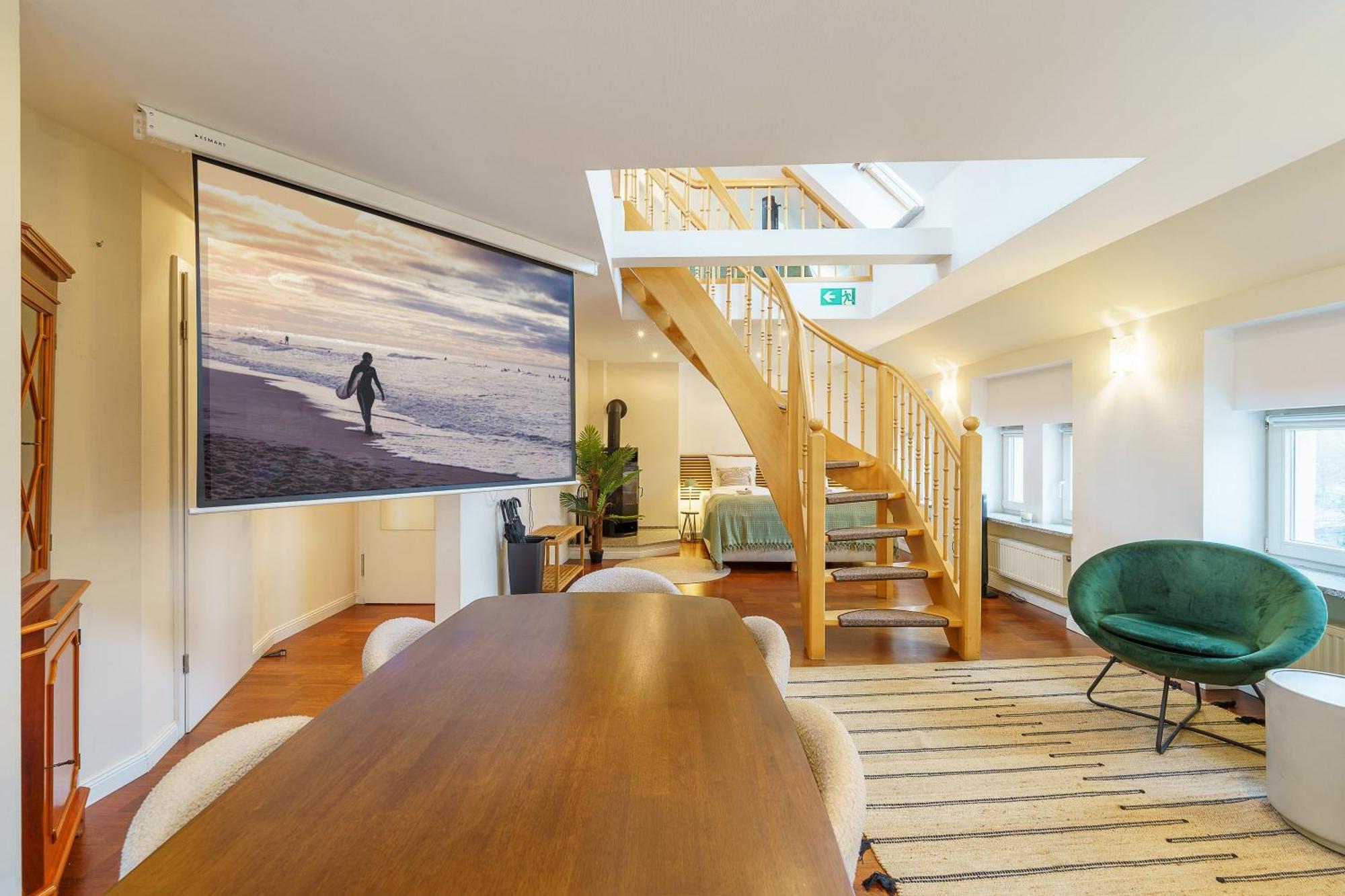 Maisonette Am Holstentor Mit Dachterrasse Und Heimkino Lübeck Dış mekan fotoğraf